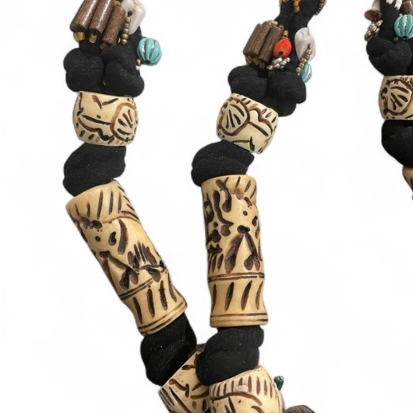 Mary Frances Safari Spirit Beaded Elephant Bag 💎 - Picture 9 of 10